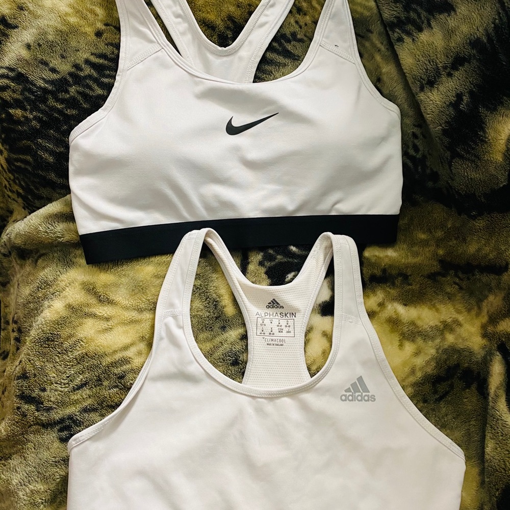 4 workout bras!! - Picture 3 of 4